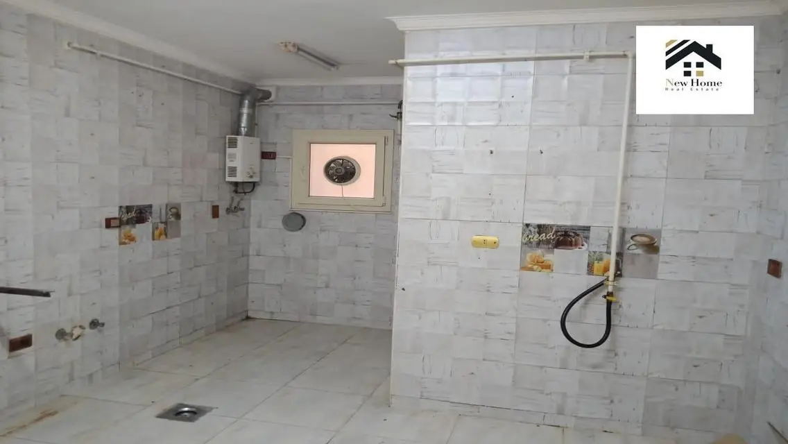 Luxurious Villa for Sale with 900 Sq. M Space