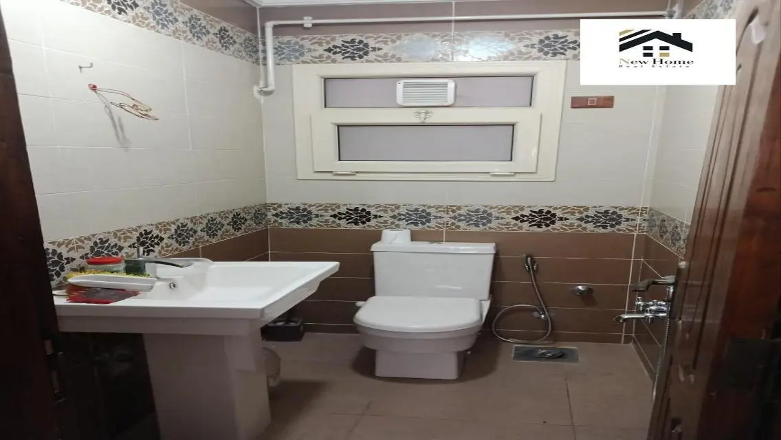 Luxurious Villa for Sale with 900 Sq. M Space