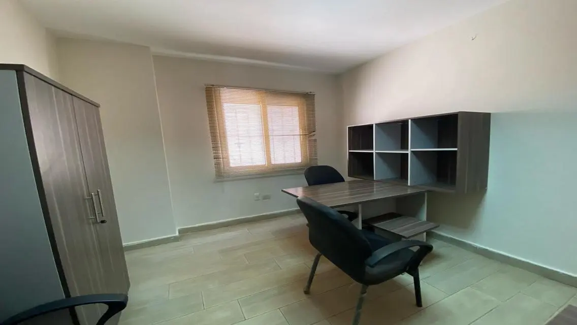 شقة رائعة بمساحة 250 متر للبيع