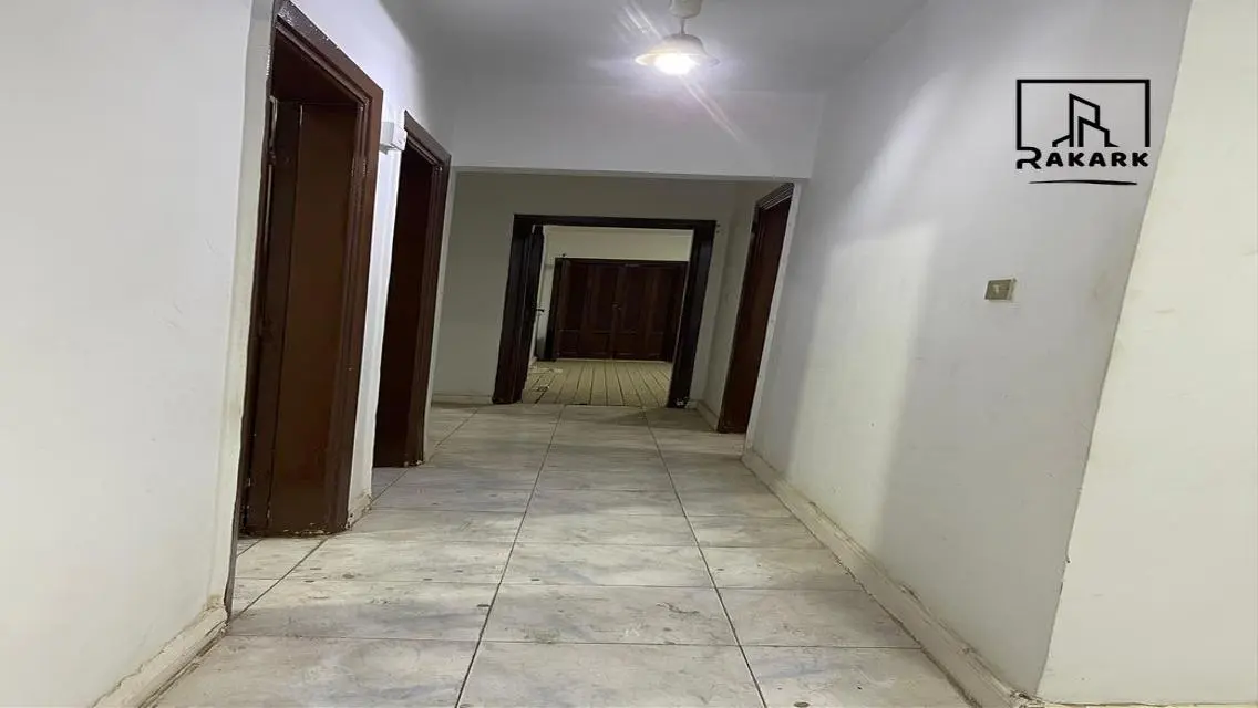شقة فاخرة للإيجار بمساحة 120 متر