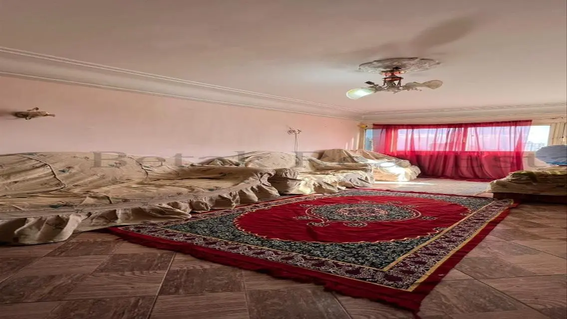 شقة بمساحة 100 متر للإيجار