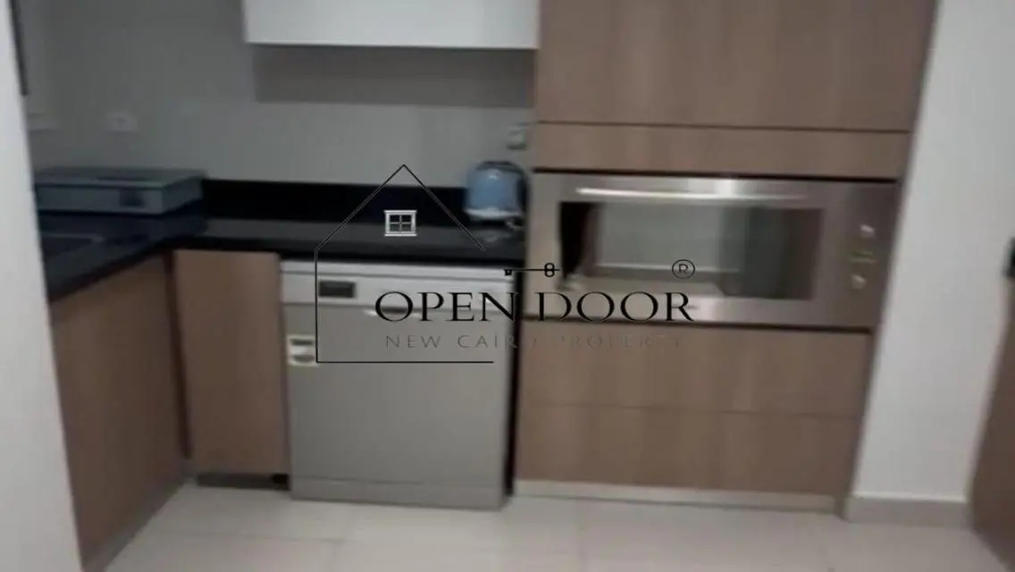 Luxurious 3-Bedroom Apartment in a Prime Location
