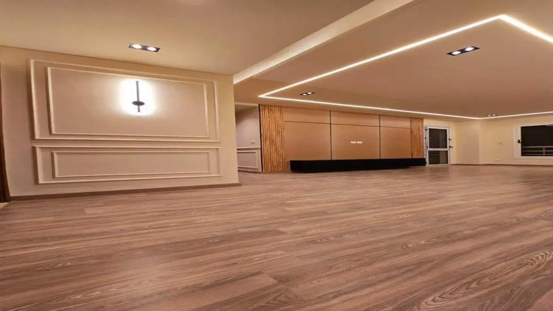 شقة فاخرة تطل على معلم رئيسي