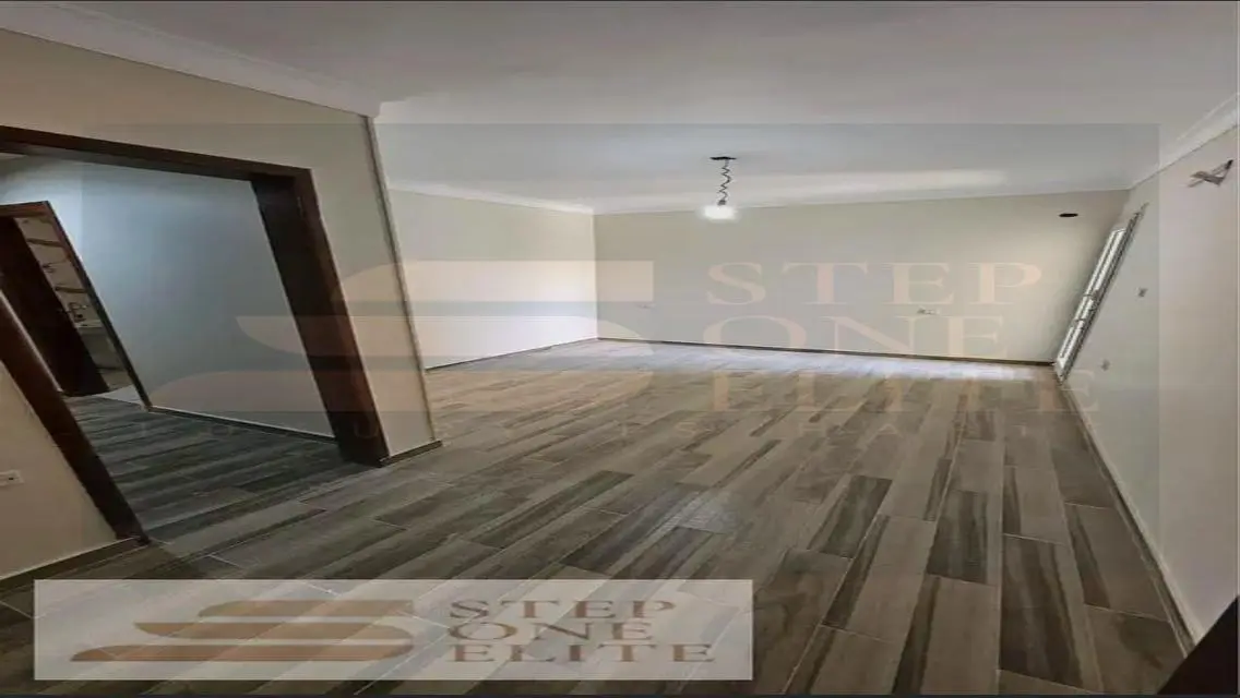 Elegant Villa with Private Garden and Balcony
