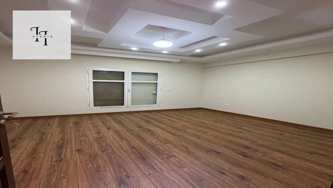 Modern Apartment with Scenic View and Great Amenities