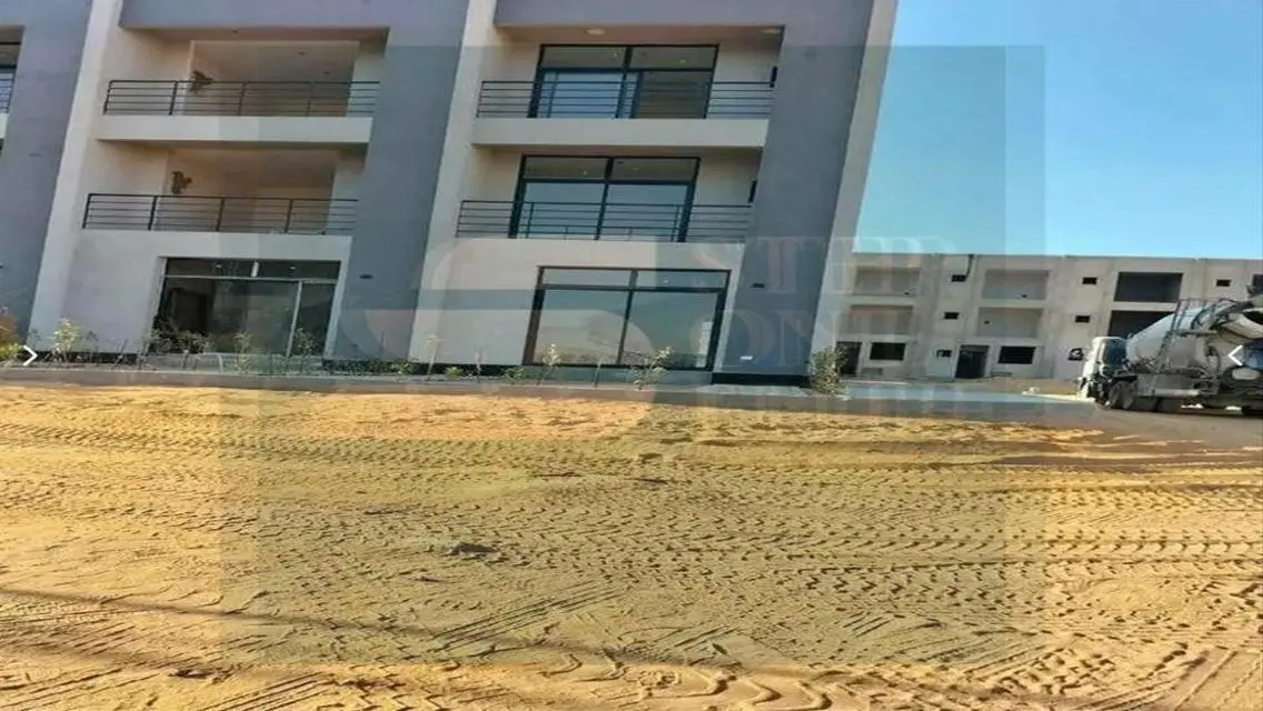 Luxurious Villa for Sale with Spacious Layout