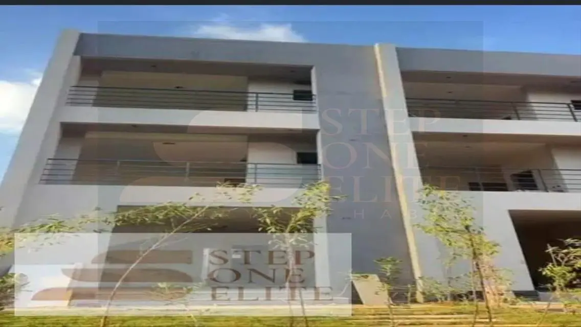 Luxurious Villa for Sale with Spacious Layout