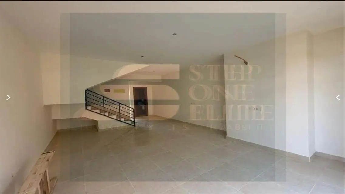 Luxurious Villa for Sale with Spacious Layout