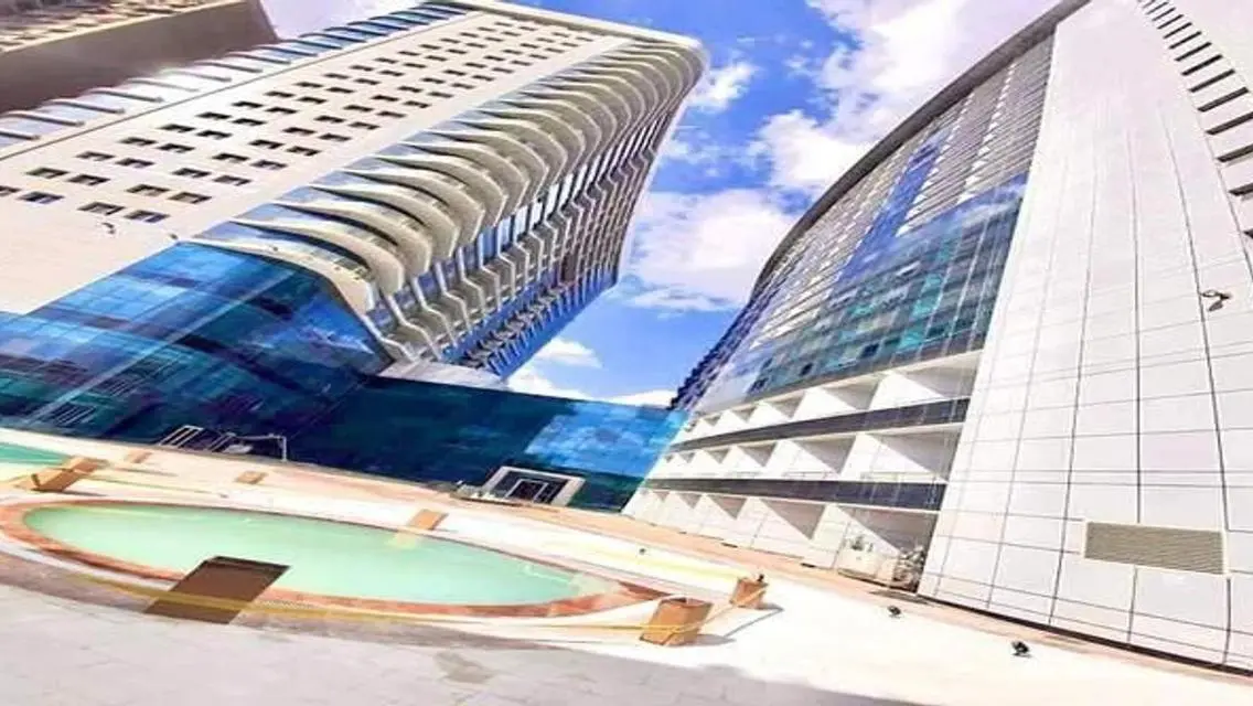 Luxury Apartment at Nile Pearl Towers by Hilton