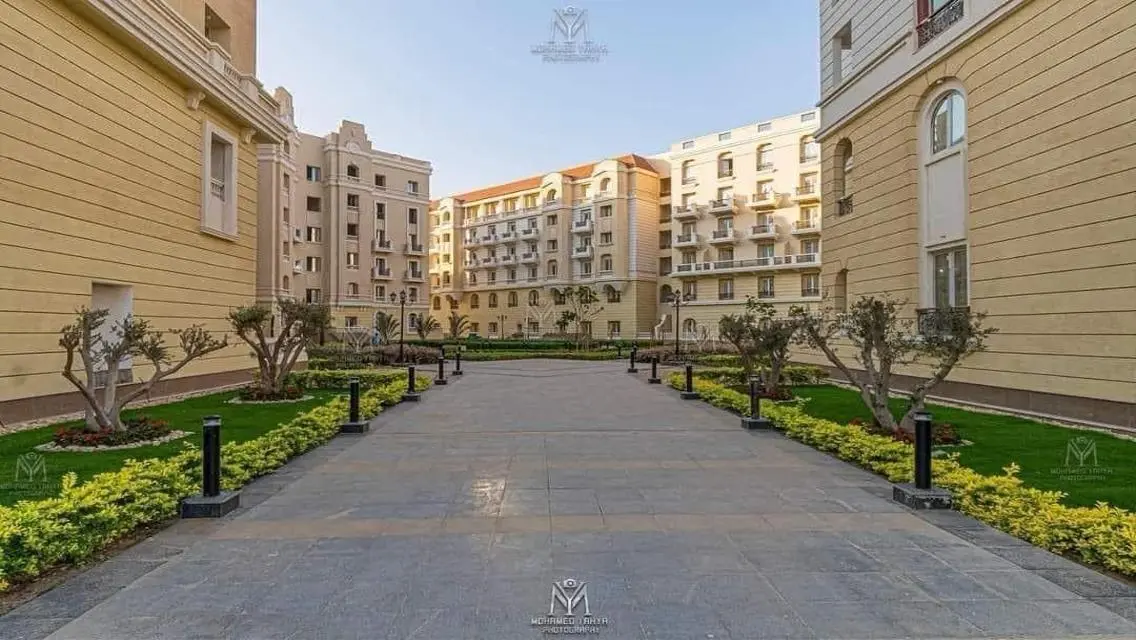 فيلا فاخرة للبيع في موقع متميز