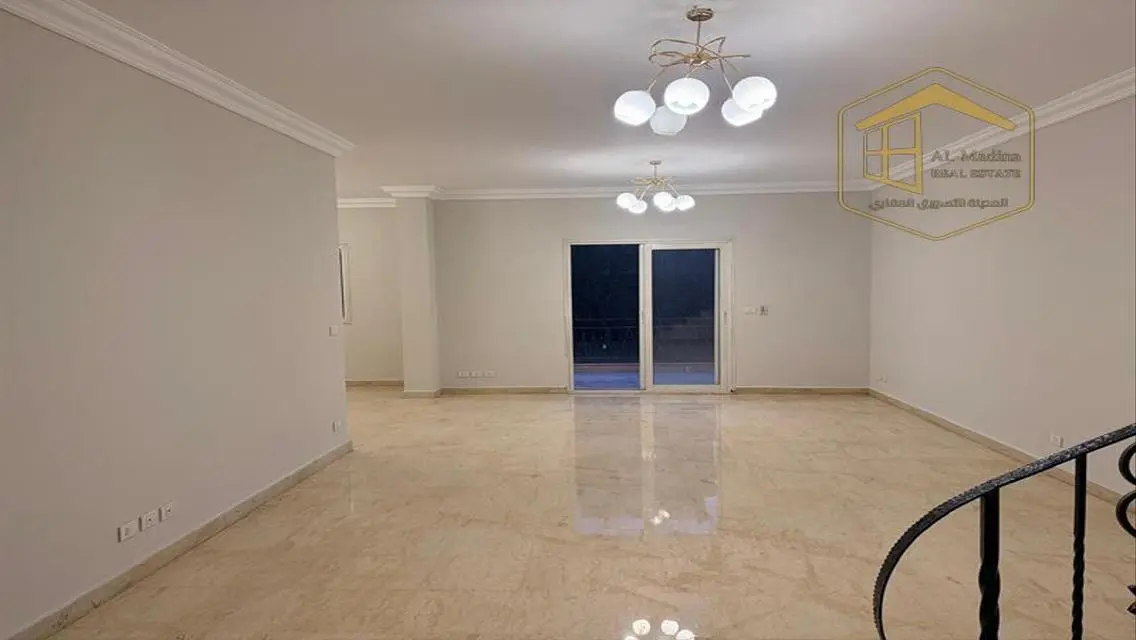 Luxurious and Elegant with Stunning View