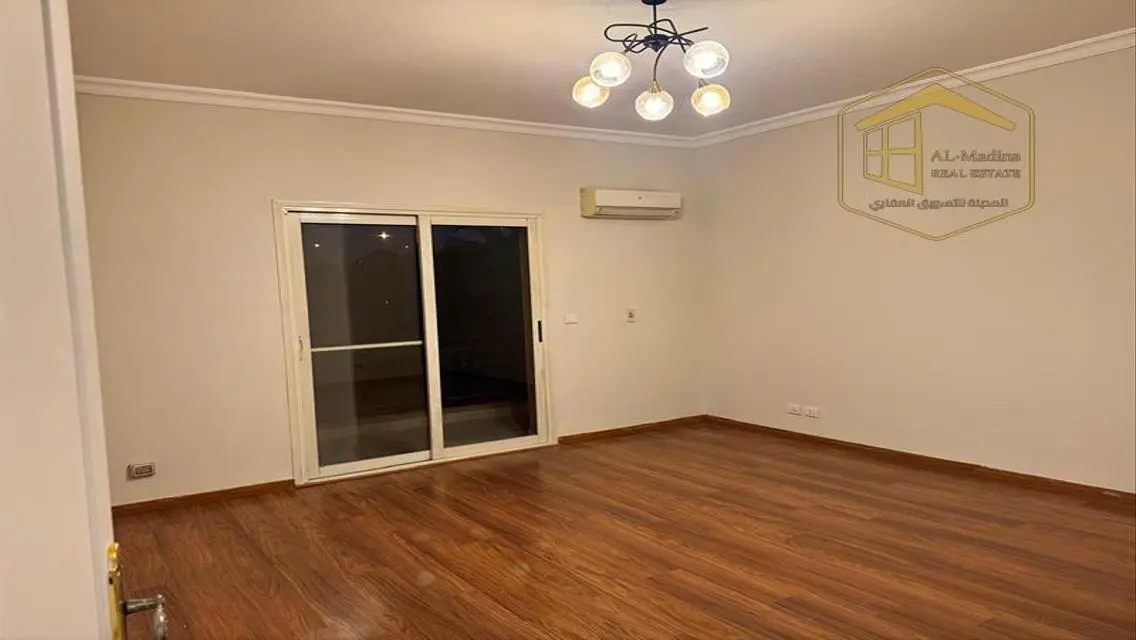 Luxurious and Elegant with Stunning View