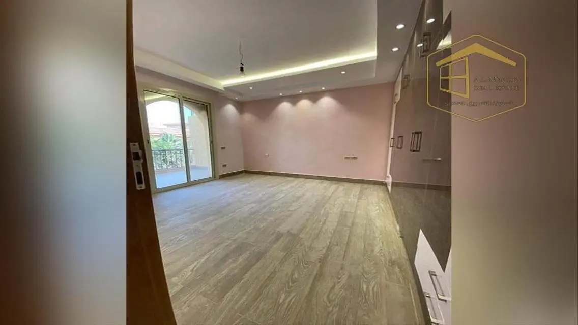 Luxury Villa with Private Garden and Pool for Sale