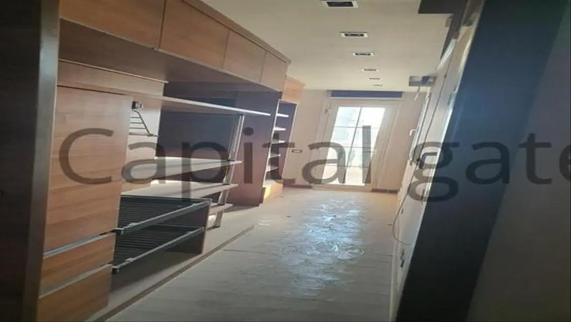 شقة فاخرة بمساحة واسعة مع مرافق متميزة