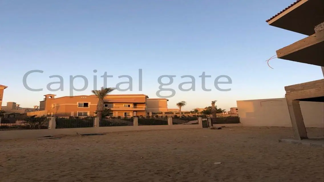 Luxurious 850 sqm Apartment in AUC Point - 37,200,000 EGP