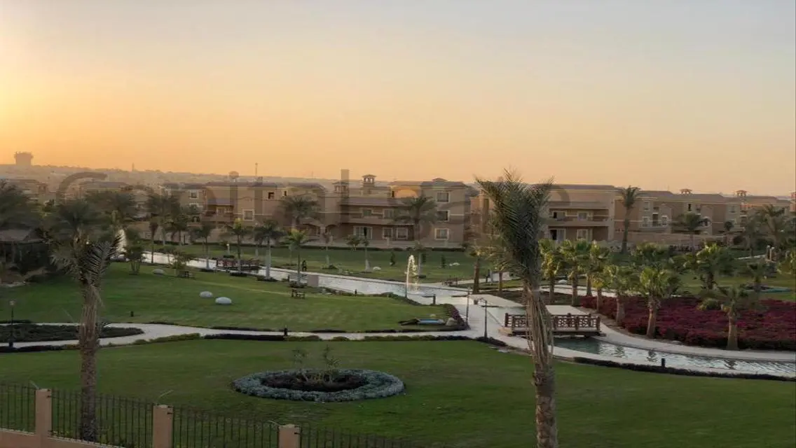 Luxurious Villa with Spacious Area in AUC Point