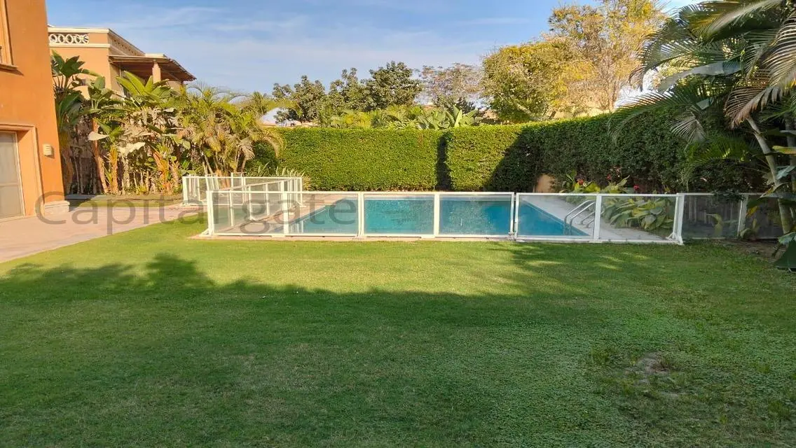 Luxury 5-Bedroom Apartment with Private Garden and Terrace