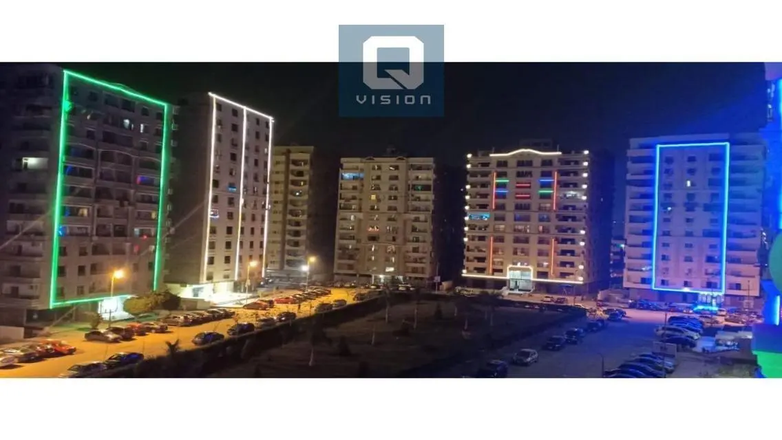 Luxury Apartment with Spacious Layout in the Heart of the City