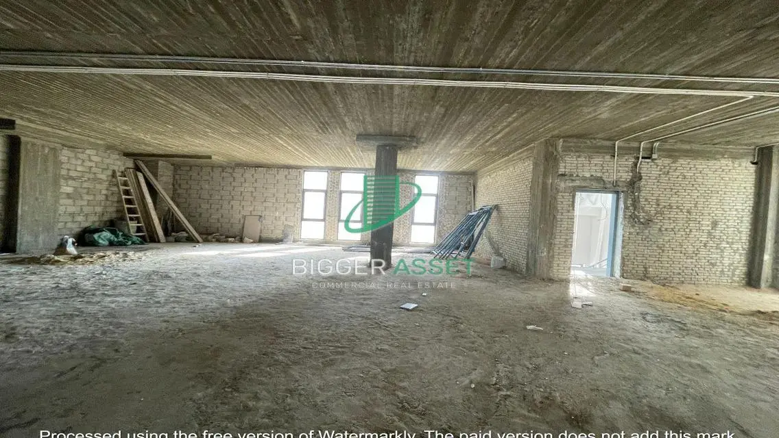 Luxury Apartment in District 5 - Amazing Price