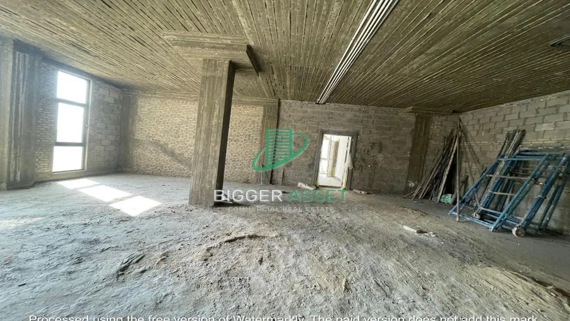Luxury Apartment in District 5 - Amazing Price