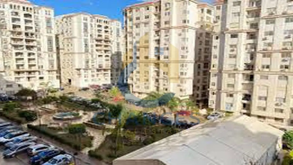 شقة فاخرة للبيع في قلب المدينة