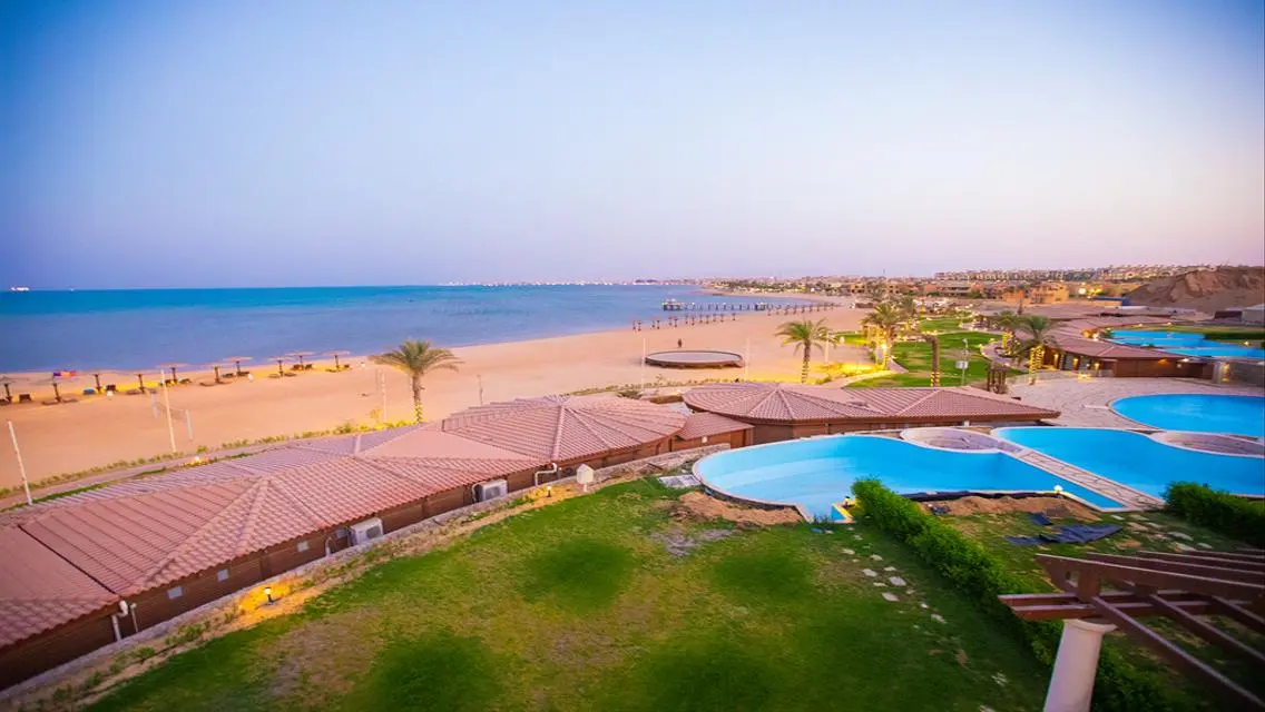 Luxury Apartment for Sale in Blue Blue Savoy - 6 Rooms