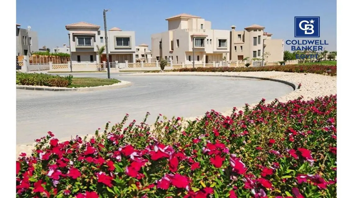 Luxurious Villa for Sale with Private Pool and Scenic Views