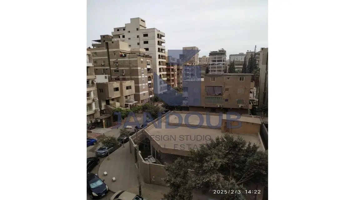 شقة فاخرة للبيع في قلب المدينة