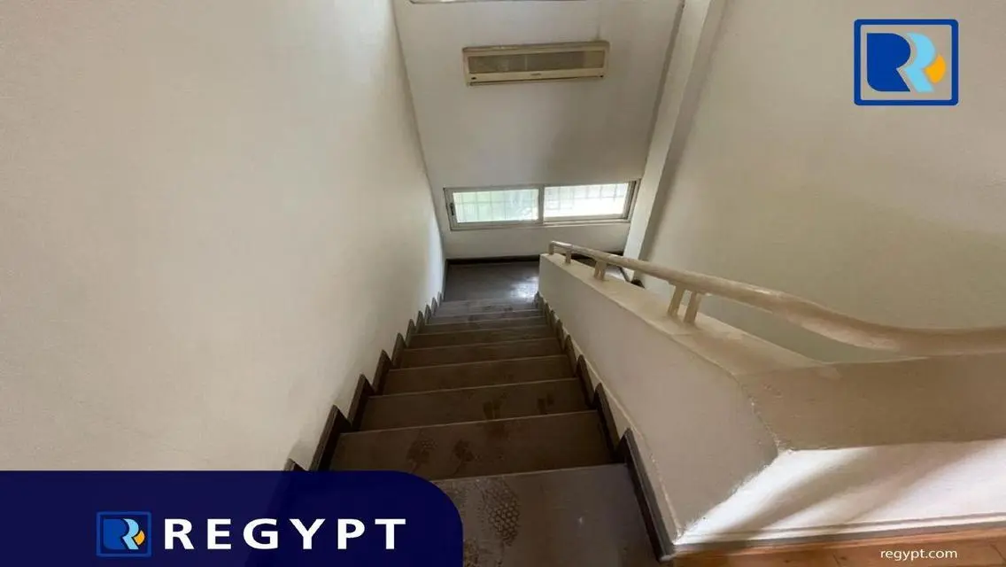 شقة للبيع بمساحة 3-24 متر بسعر 150000