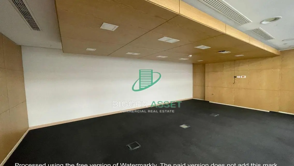 Office for Rent - 600 sqm with Covered Parking