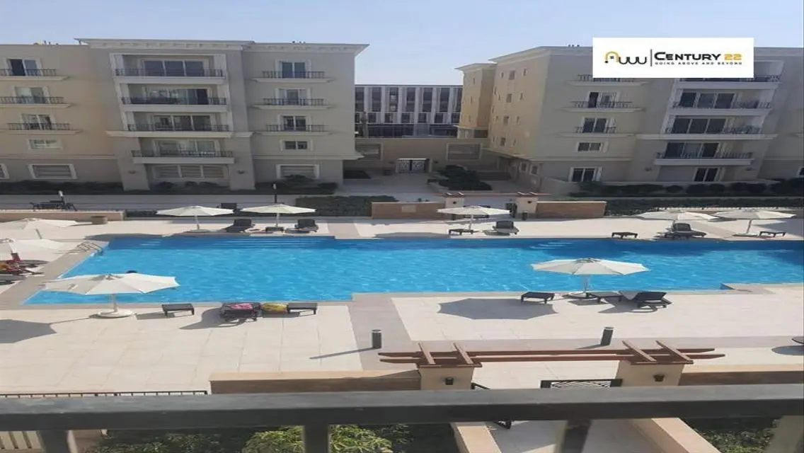Luxury Apartment with Lake View for Sale
