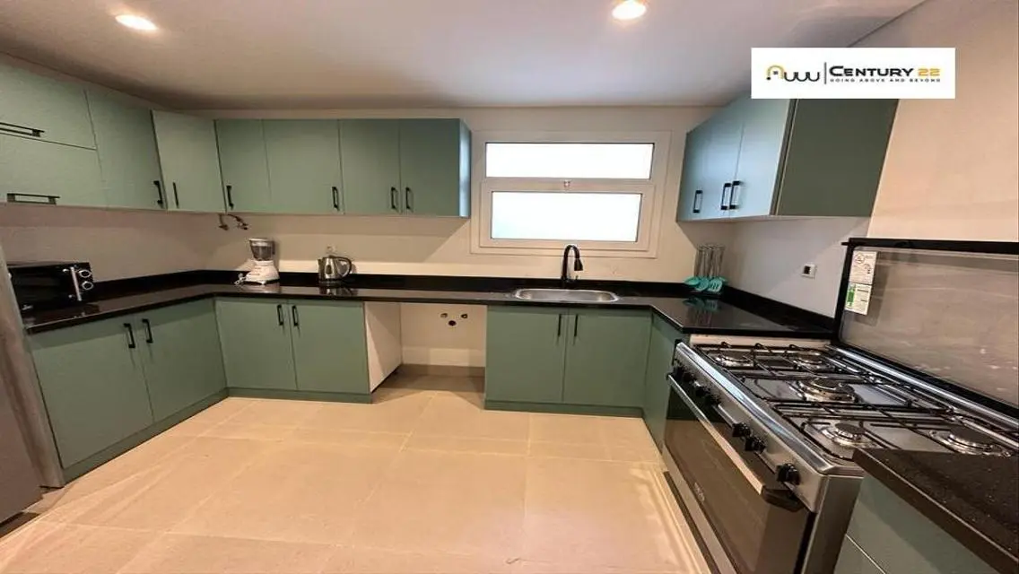 Luxury Apartment with Lake View for Sale
