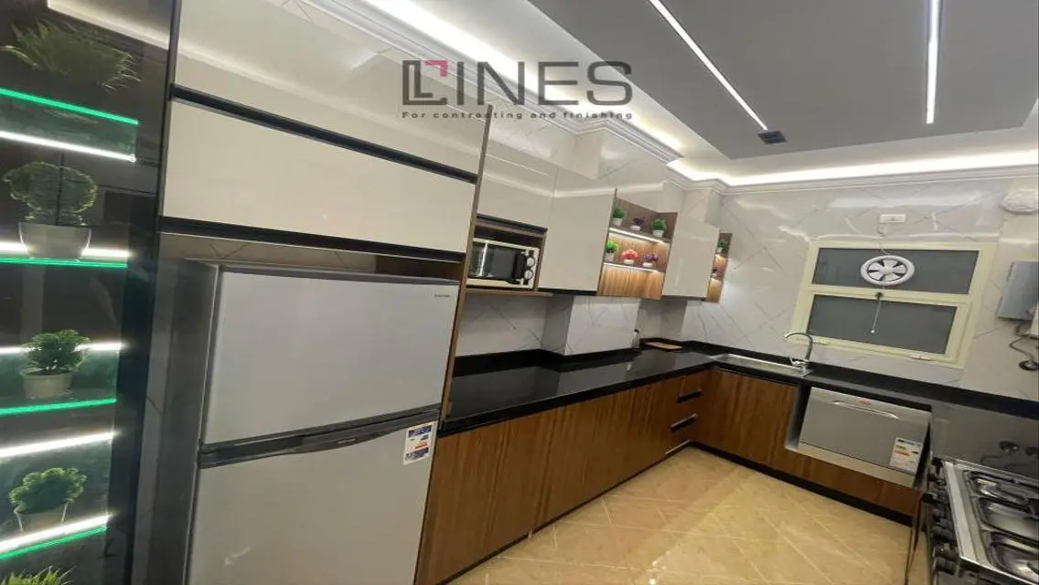 Luxury Apartment in Open-air Mall B8