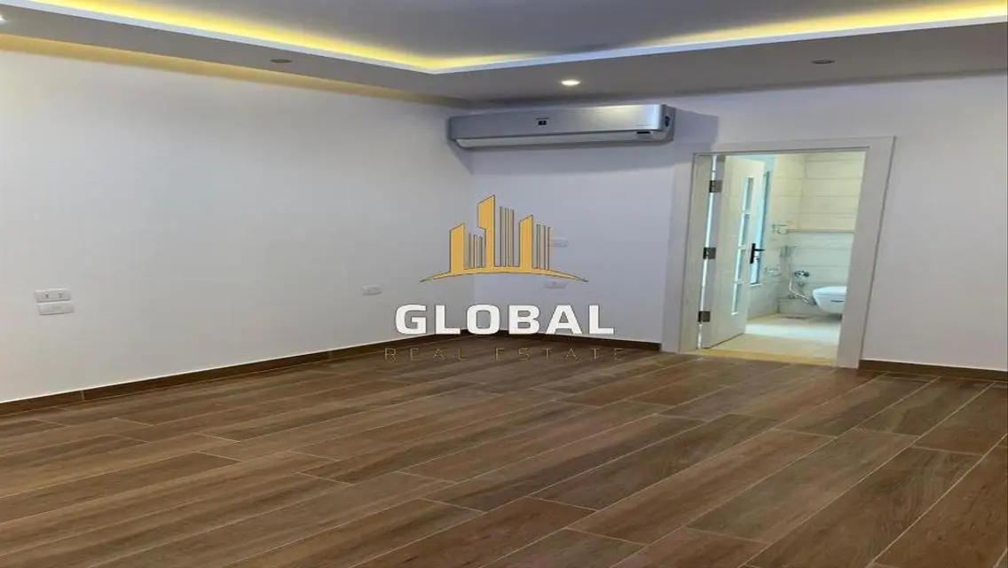 Luxury Apartment for Sale at an Attractive Price