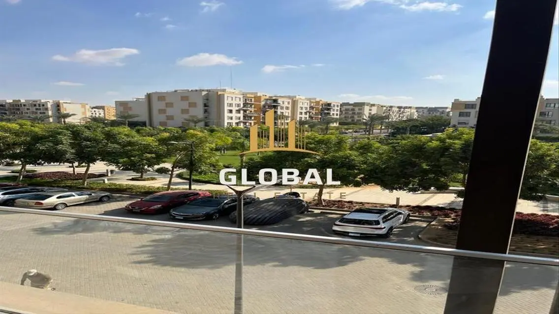 Luxury Apartment for Sale at an Attractive Price