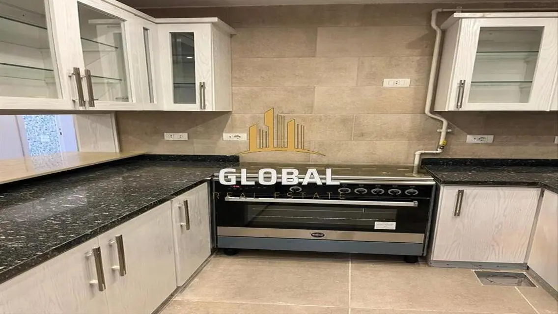 Luxury Apartment for Sale at an Attractive Price