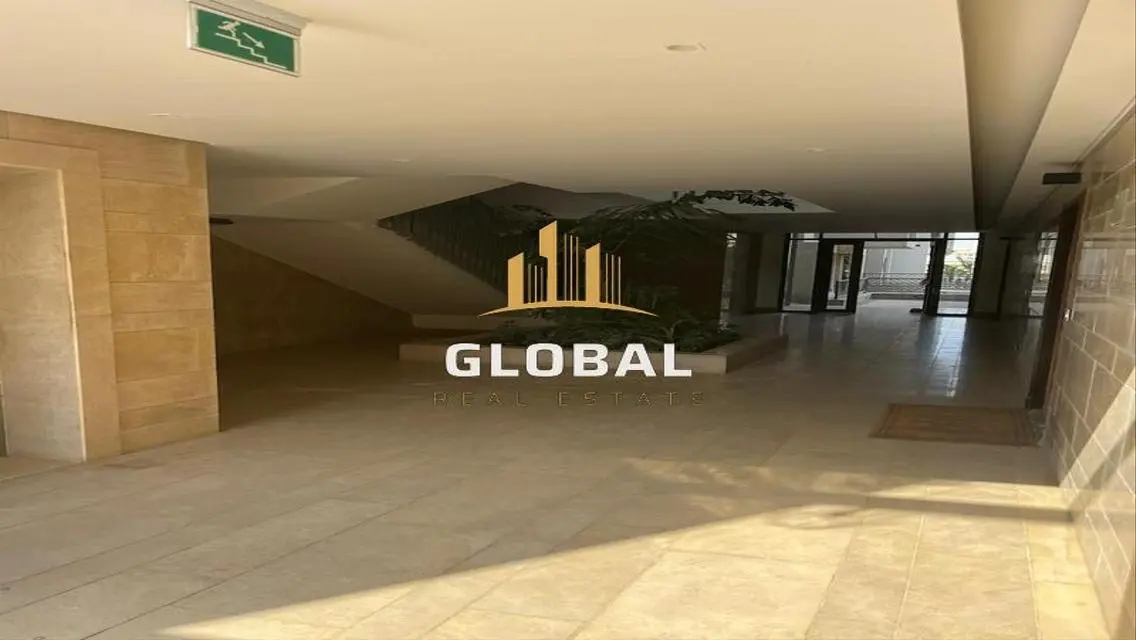 Luxury Apartment for Sale at an Attractive Price