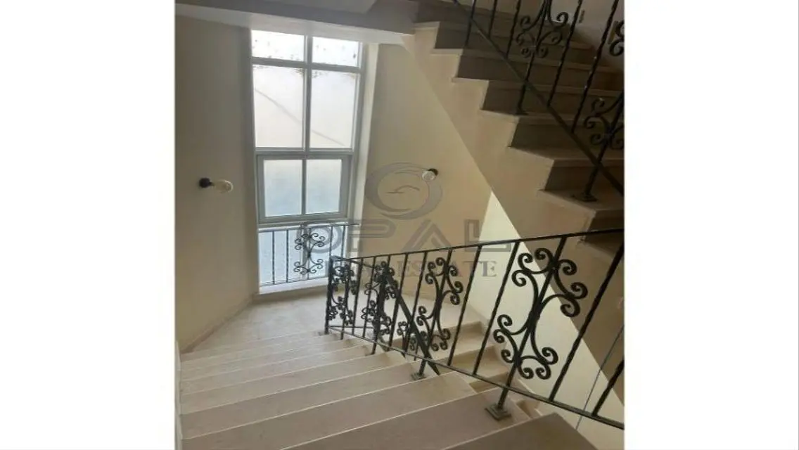 شقة فاخرة بمساحة 600 متر