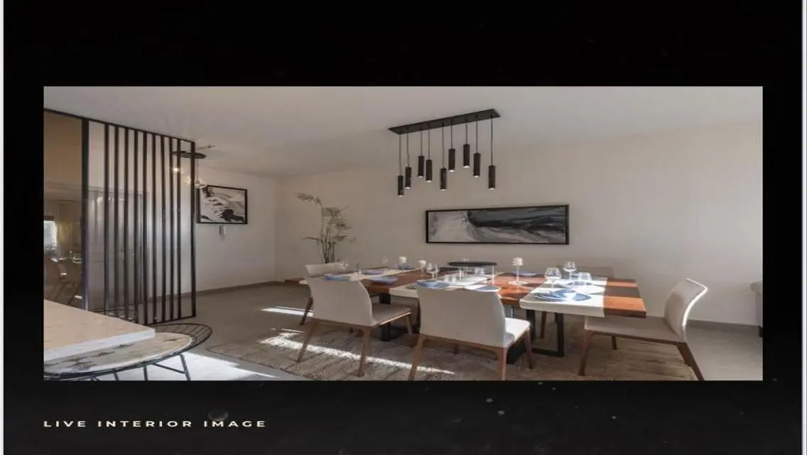 Luxury Apartment for Sale: 305 sqm in Prime Location