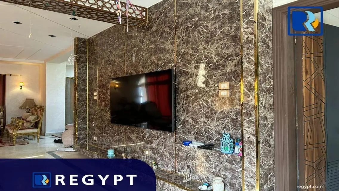 Luxury 320 sqm Apartment with Amazing Features