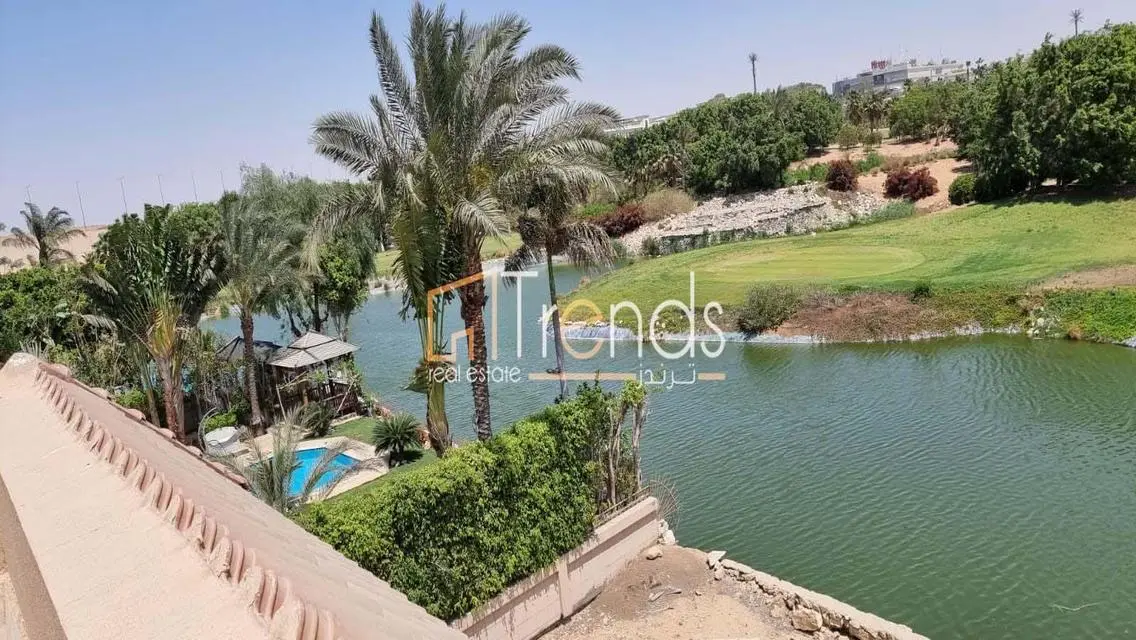 Luxury Apartment 170 m² with Balcony and Study Room - Investment Opportunity