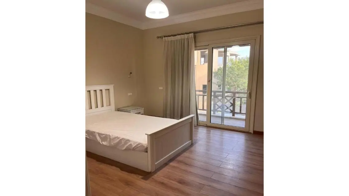 Luxurious Apartment Spanning 375 Meters in the Heart of the City