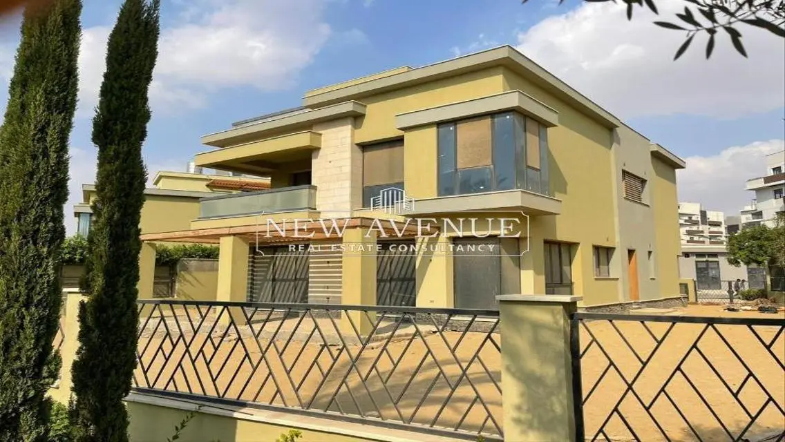 Luxury Clubhouse for Sale