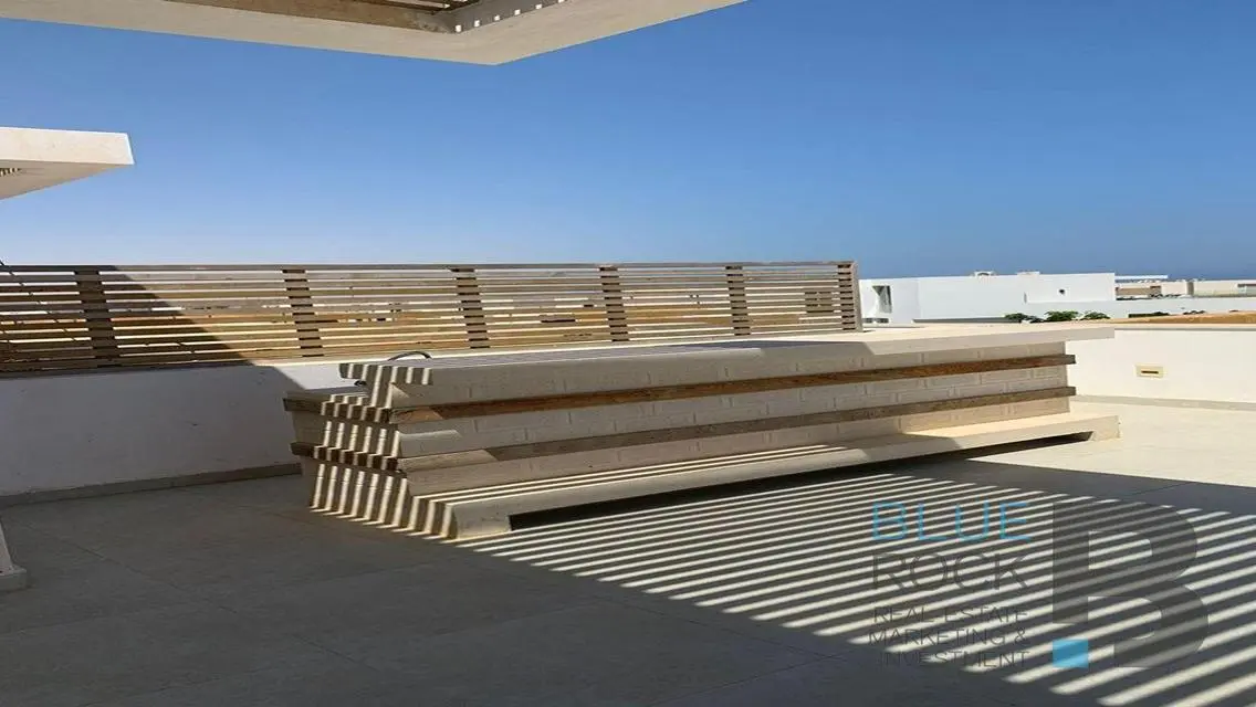 Luxury Apartment with All Amenities in the Heart of the City