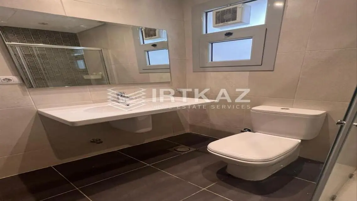 Luxury Apartment for Rent Overlooking Lakes for 17,000,000 EGP