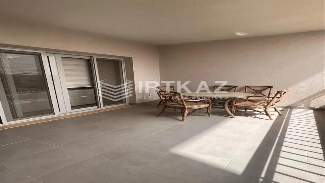 Luxury Apartment for Rent Overlooking Lakes for 17,000,000 EGP