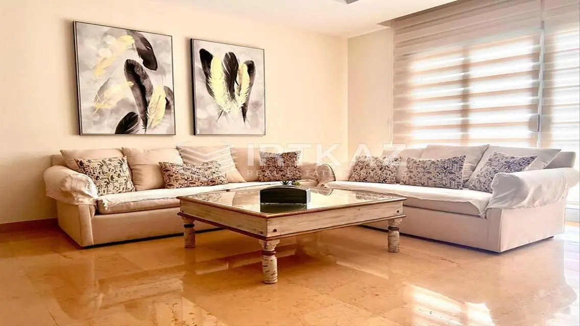 Luxury Apartment for Rent Overlooking Lakes for 17,000,000 EGP