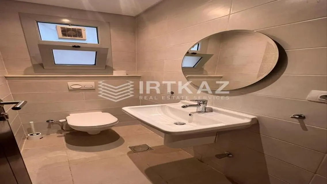 Luxury Apartment for Rent Overlooking Lakes for 17,000,000 EGP