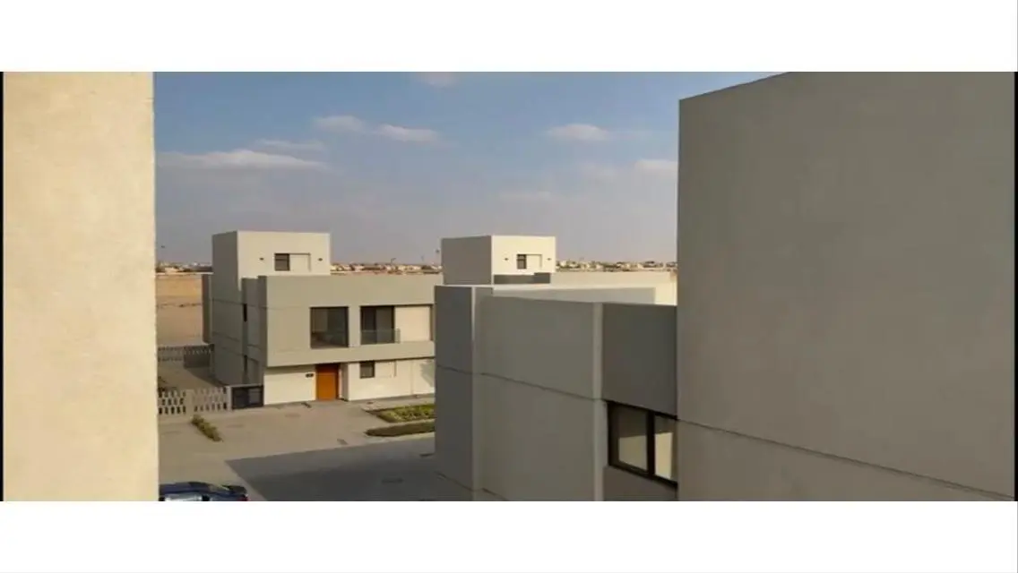 شقة للبيع بمساحة 40000 متر