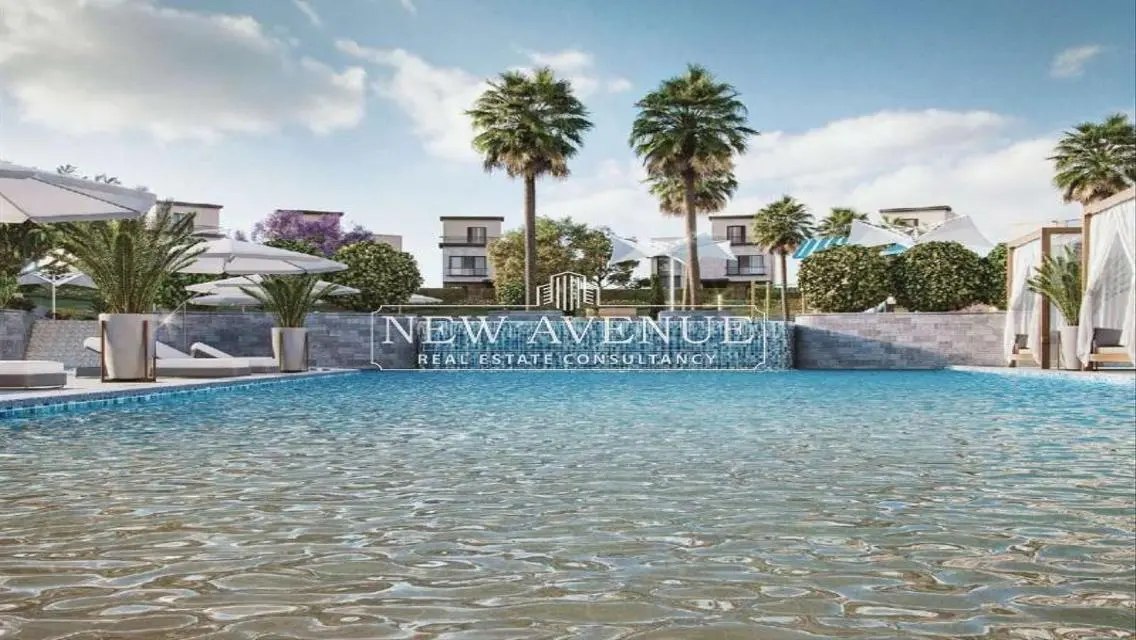 Luxury Apartment with Maid Room and Private Garden